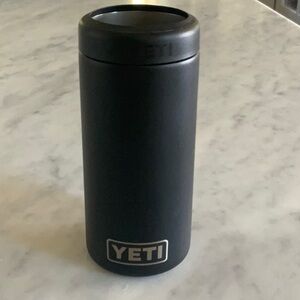 YETI Black Insulated Slim Can Colster
